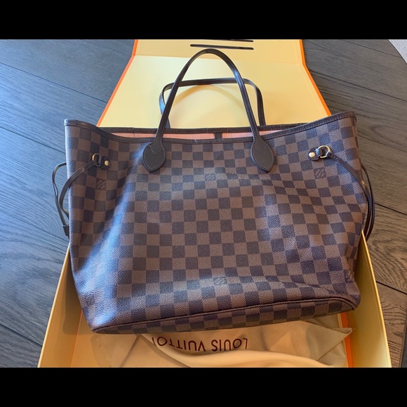 Louis Vuitton Handbags - Authentic Louis Vuitton Neverfull PM